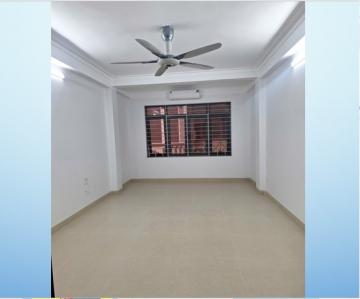Cho thuê nguyên tầng 3, Dt 25m2, Giá tốt, gần bến xe - ga Giáp Bát, Hoàng Mai, 0915368895