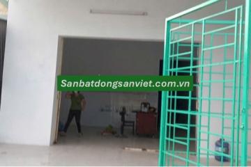 Cho thuê nhà mặt Đ.Phan Văn Đáng (P.9 cũ) nay là P.Long Châu, Vĩnh Long; 5.5tr/th. 0913094412