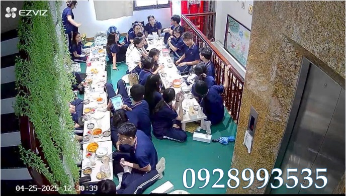 💥chinh chu sang nhuong mat bang 130 xuan thuy, cau giay, hn. lh 0928993535