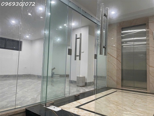 🔹cho thue van phong 60m2 tai tang 1 nha 62 pho nguyen viet xuan, phuong phuong liet, ha noi .lh 0969301072